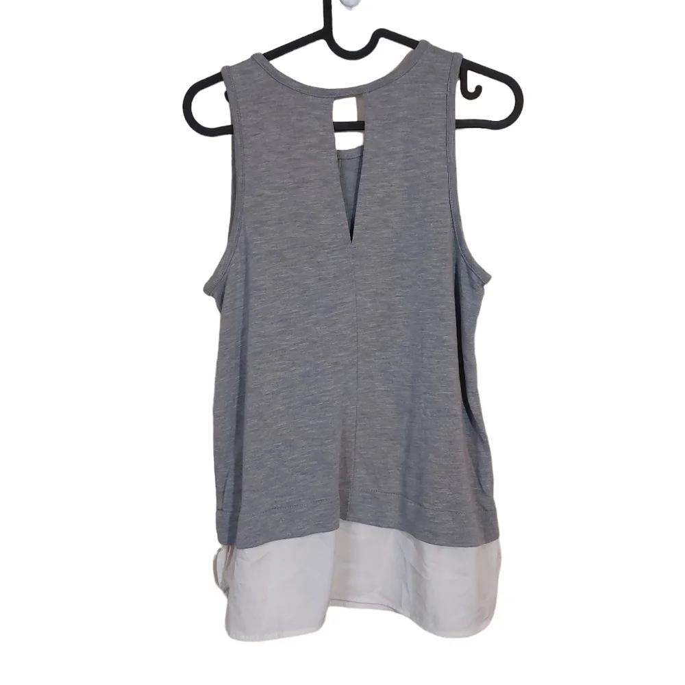 𝅺j CREW LADIES SLEEVELESS RUFFLE EDGE TANK- S